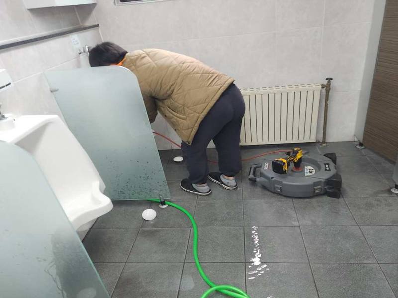 구리 소변기막힘 작업사례 8